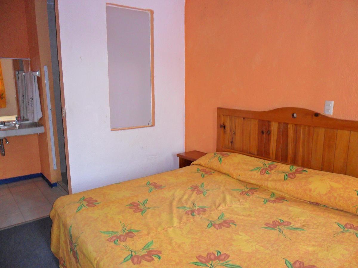 Hotel Las Cabanas San Felipe del Progreso Luaran gambar